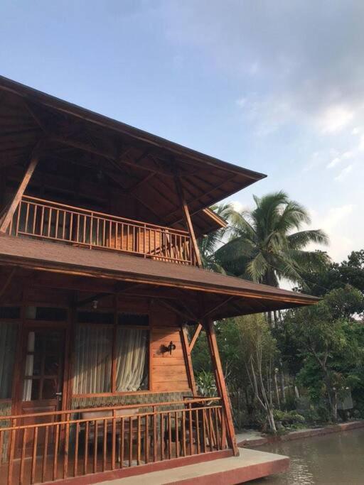 Villa As-Salam, Kadungora, 가룻 외부 사진
